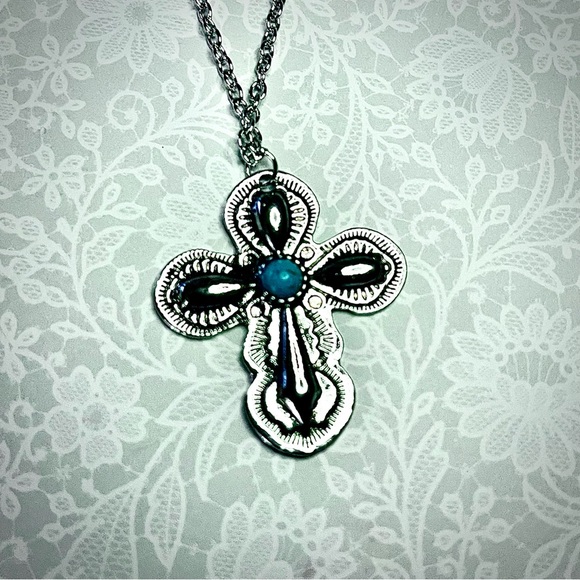 New Sterling Silver Handmade Natural Turquoise Religious Catholic Cross Necklace - Picture 6 of 14